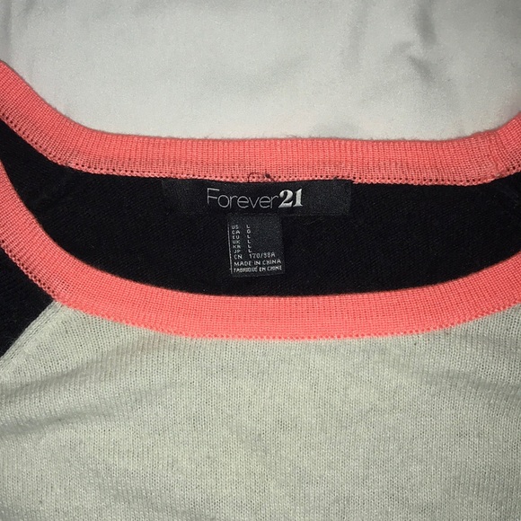 Color-block Raglan Sweater - Picture 3 of 3